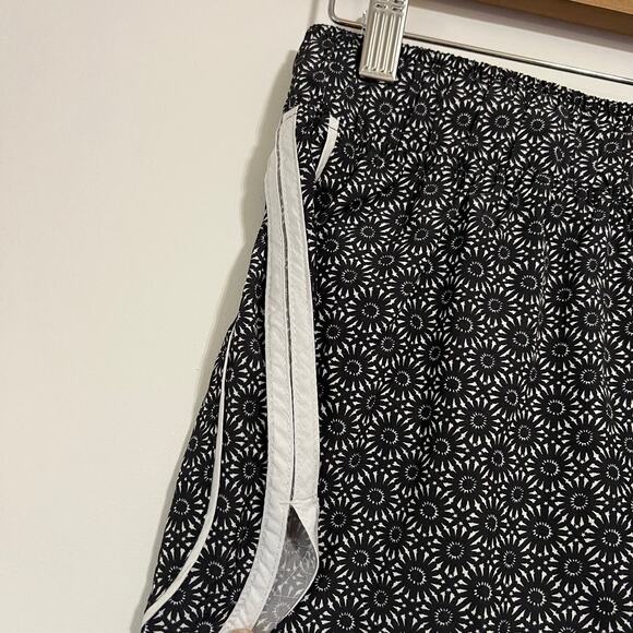 NWT Free People Movement Varsity Blues Printed Shorts | S - Picture 7 of 7